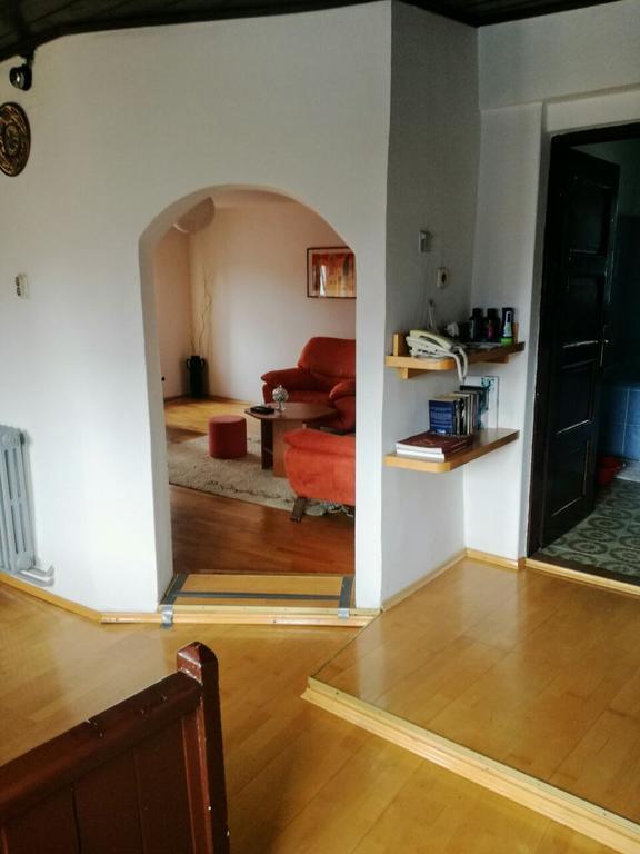 Guesthouse Nina SJJ Eksteriør billede